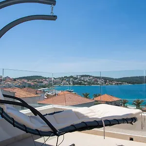 Soho Lägenhet Trogir