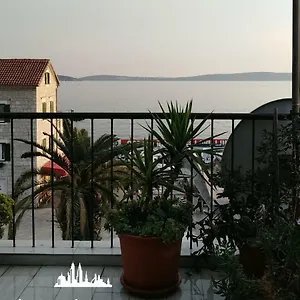 Nina Riva Apartment Kaštela